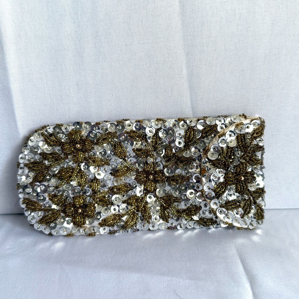 Vintage 60s Delill Ivory‎ Beaded Sequins Satin Eyeglass Case Mid Century Glam